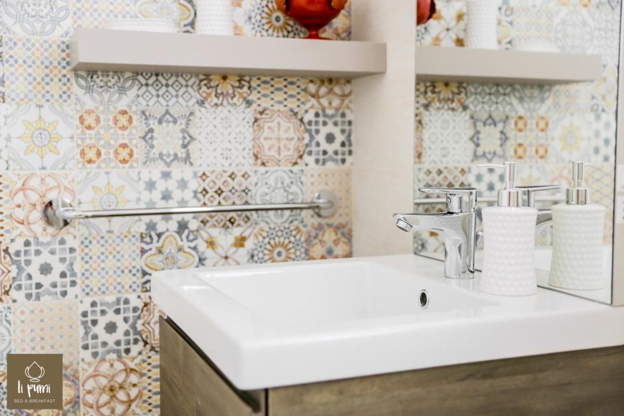 Li Pumi Bed & Breakfast Alliste Rom bilde